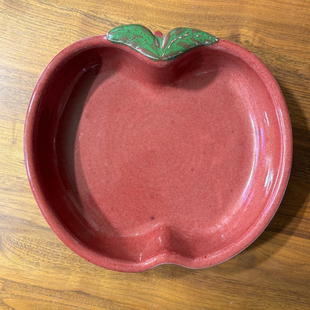 Vintage ceramic Apple Cobbler recipe baking dish